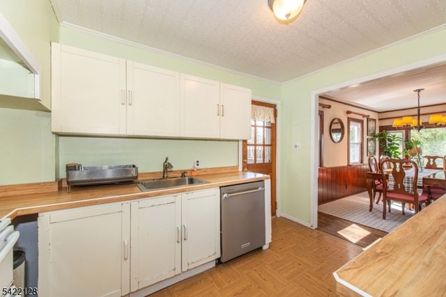 51 W Shore Trl, Sparta Twp., NJ 07871