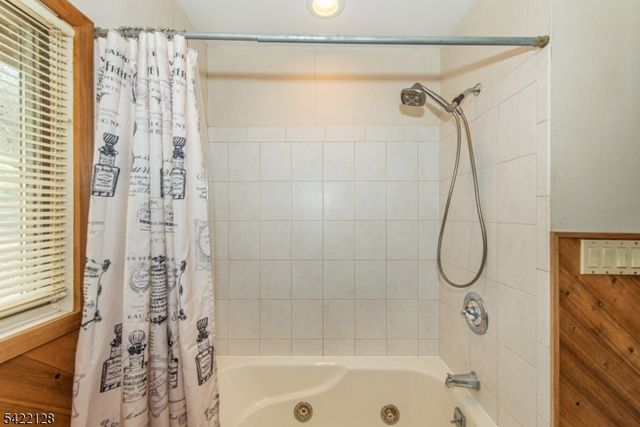 51 W Shore Trl, Sparta Twp., NJ 07871