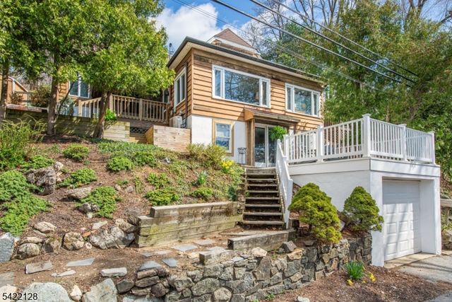 51 W Shore Trl, Sparta Twp., NJ 07871