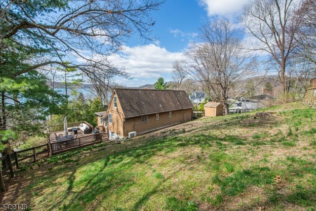 51 W Shore Trl, Sparta Twp., NJ 07871