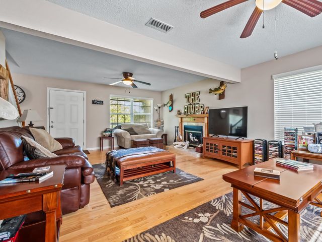 84 N Easy Street, Sopchoppy, FL 32358