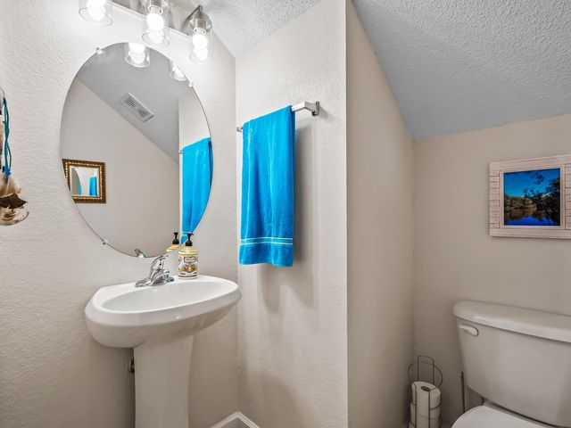 84 N Easy Street, Sopchoppy, FL 32358