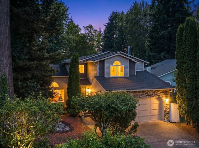 12737 NE 97th Place, Kirkland, WA 98033