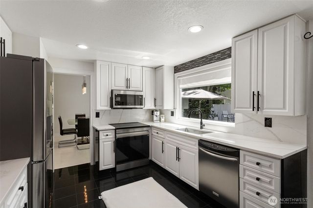 12737 NE 97th Place, Kirkland, WA 98033