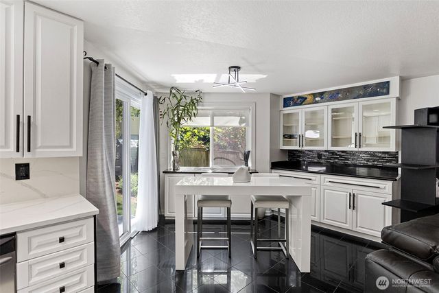 12737 NE 97th Place, Kirkland, WA 98033