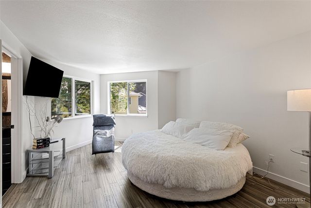12737 NE 97th Place, Kirkland, WA 98033