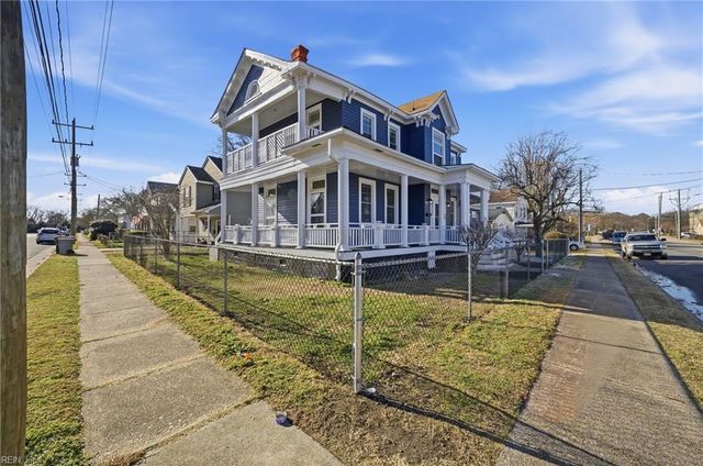 26 Downes St ST, Hampton, VA 23663