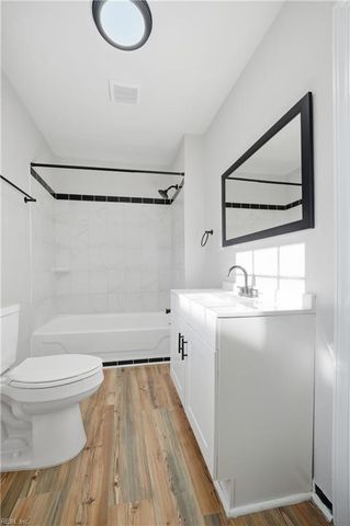 26 Downes St ST, Hampton, VA 23663