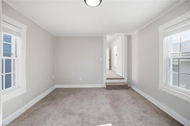 26 Downes St ST, Hampton, VA 23663