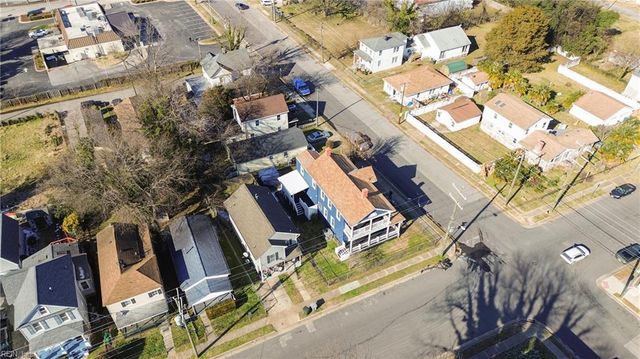 26 Downes St ST, Hampton, VA 23663