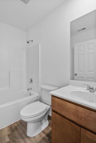 5735 Ruby Road 354-1, Lowell, IN 46356