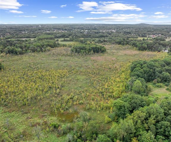 21433 N Dixboro Road, South Lyon, MI 48178