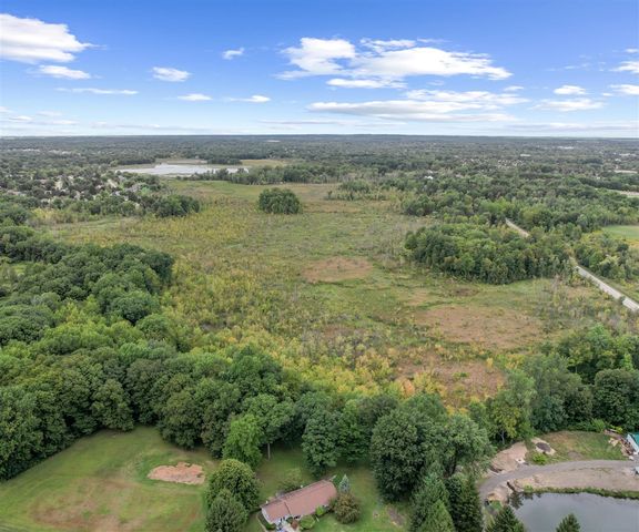 21433 N Dixboro Road, South Lyon, MI 48178