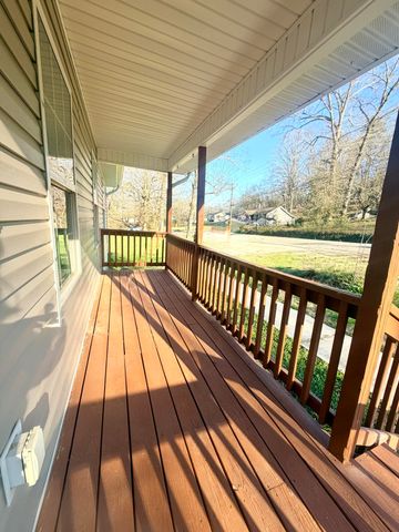 278 School Street, Rossville, GA 30741