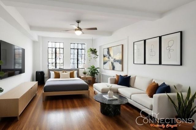 320 E 42nd St Apt 2004, New York City, NY 10017