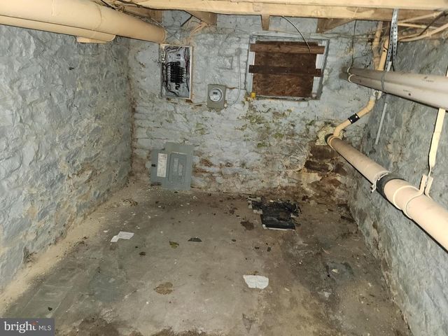 205 MONROE ST, Baltimore, MD 21223