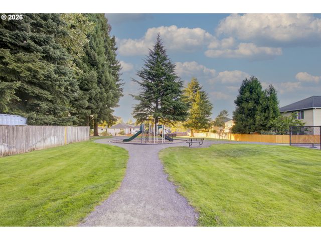 4002 Ne 93RD St, Vancouver, WA 98665