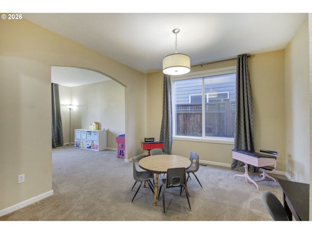 4002 Ne 93RD St, Vancouver, WA 98665