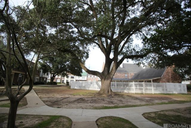 10111 Jefferson Hwy, Baton Rouge, LA 70809