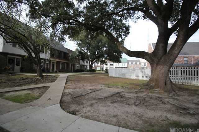 10111 Jefferson Hwy, Baton Rouge, LA 70809