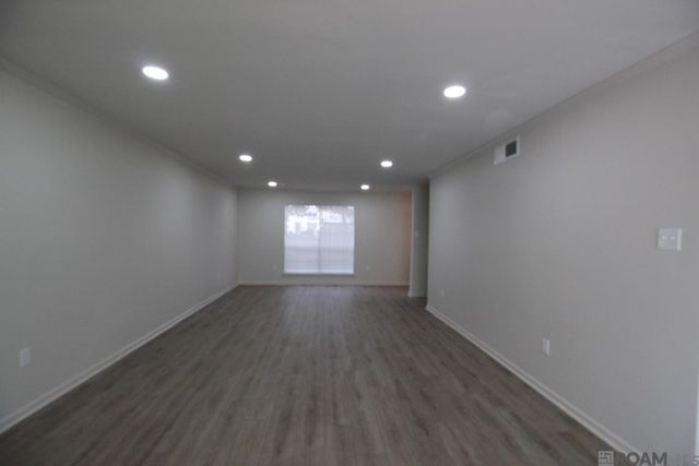 10111 Jefferson Hwy, Baton Rouge, LA 70809