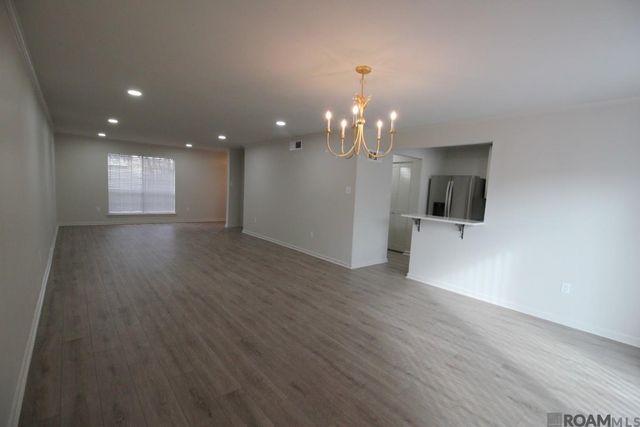 10111 Jefferson Hwy, Baton Rouge, LA 70809