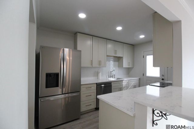 10111 Jefferson Hwy, Baton Rouge, LA 70809