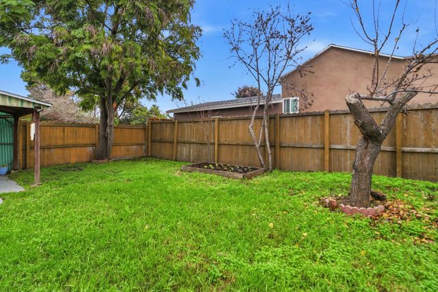 381 Cherrywood Ave, San Leandro, CA 94577
