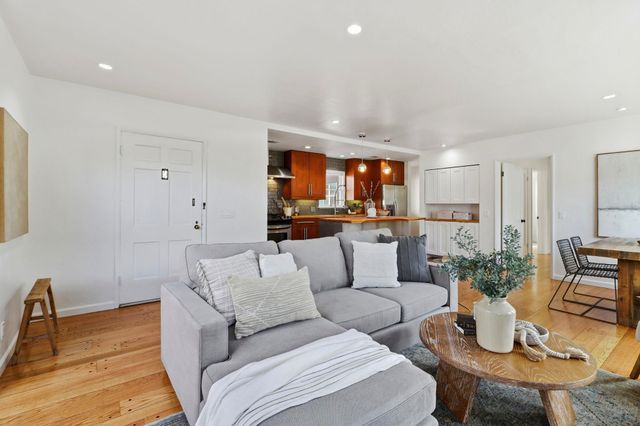 381 Cherrywood Ave, San Leandro, CA 94577