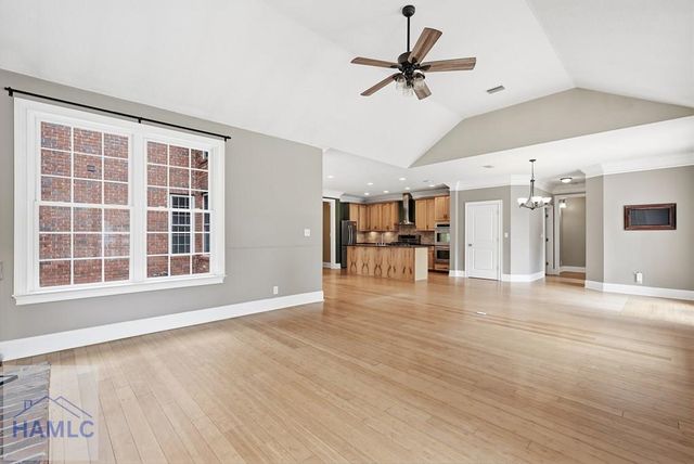72 Bonnie Reed Passage, Midway, GA 31320