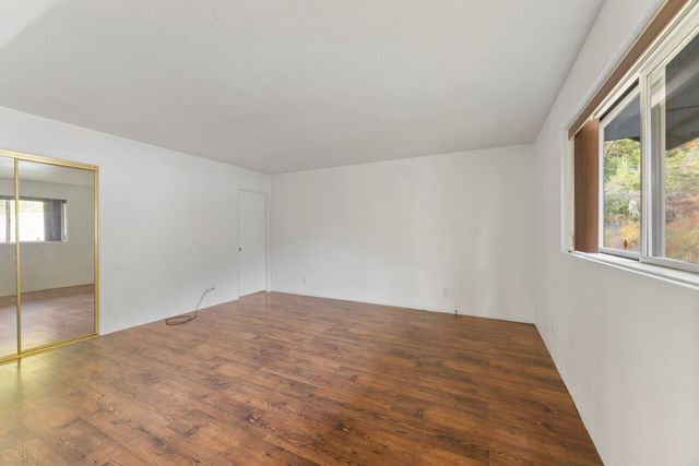 1480 Bridge Lane, Wolf Creek, OR 97497