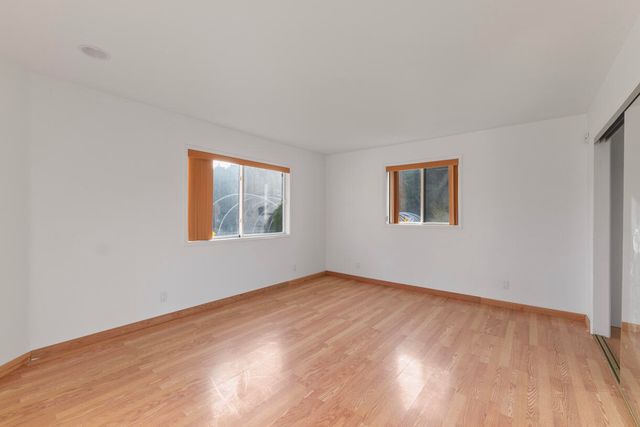 1480 Bridge Lane, Wolf Creek, OR 97497