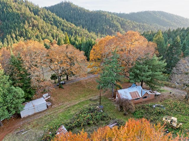 1480 Bridge Lane, Wolf Creek, OR 97497