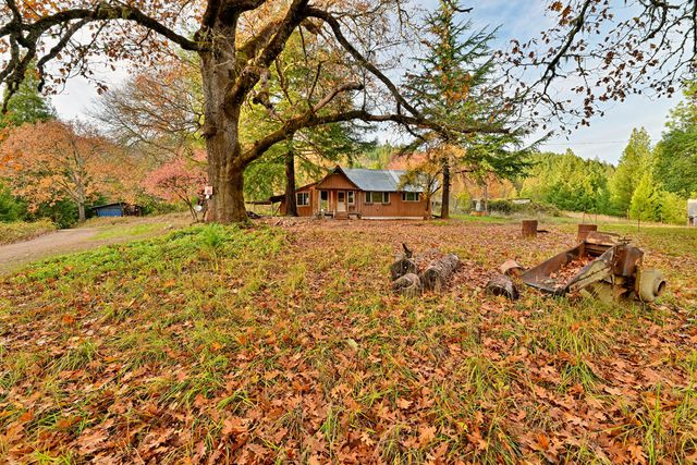 1480 Bridge Lane, Wolf Creek, OR 97497