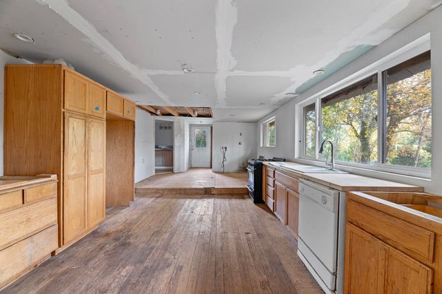 1480 Bridge Lane, Wolf Creek, OR 97497