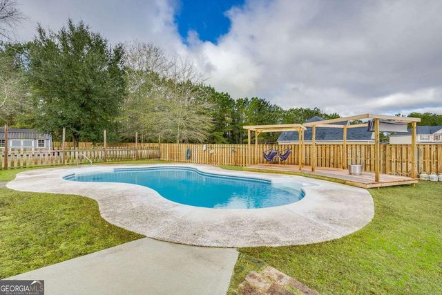 201 Caroline Way, Guyton, GA 31312