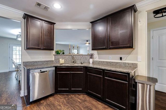 201 Caroline Way, Guyton, GA 31312