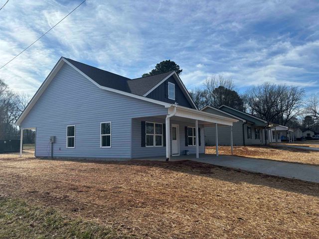 218 Gaffney Avenue, Gaffney, SC 29341