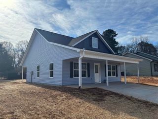 218 Gaffney Avenue, Gaffney, SC 29341