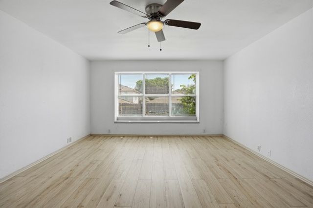 8424 Horse Whisper Lane, Fort Worth, TX 76131