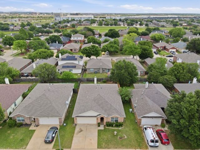 8424 Horse Whisper Lane, Fort Worth, TX 76131