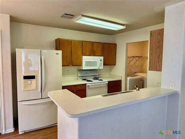 130 Cedargrove, San Marcos, TX 78666