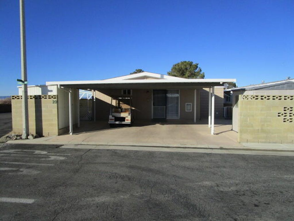 48303 N. 20th Street West 20, Lancaster, CA 93534