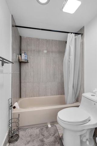 11903 SW 11th Ct, Davie, FL 33325