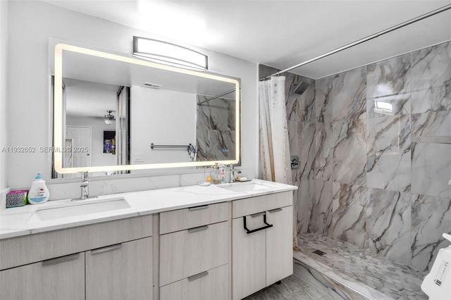 11903 SW 11th Ct, Davie, FL 33325