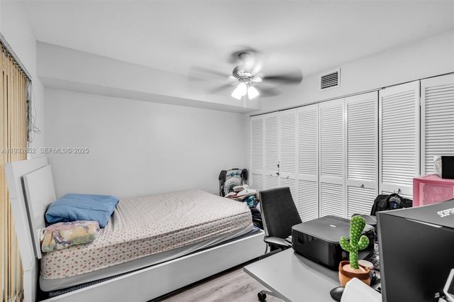 11903 SW 11th Ct, Davie, FL 33325