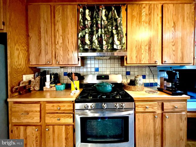 802 W 24TH ST, Wilmington, DE 19802