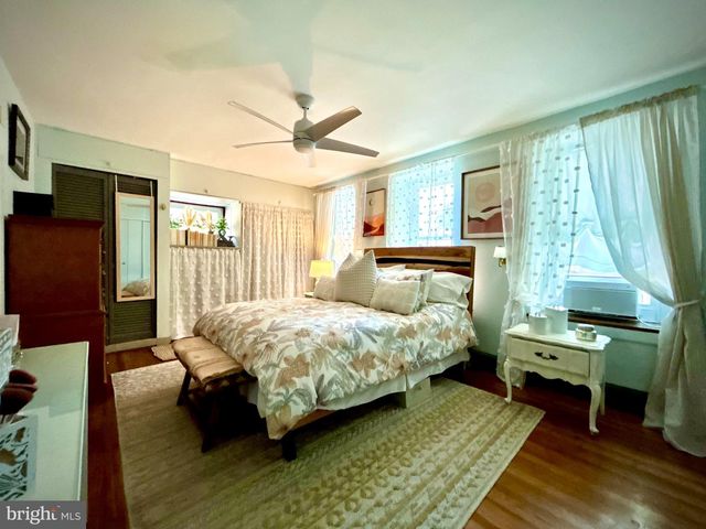 802 W 24TH ST, Wilmington, DE 19802