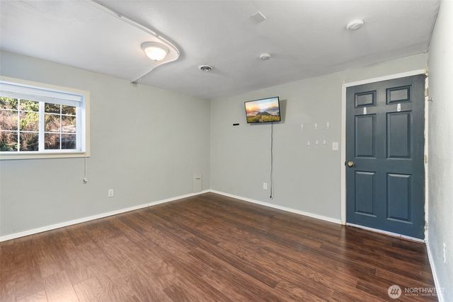 20310 5th Avenue NW, Shoreline, WA 98177