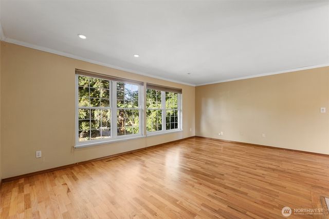 20310 5th Avenue NW, Shoreline, WA 98177